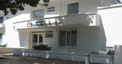 CORVESALUD COODONTOLOGOS AVENIDA 19 CORVESALUD COODONTOLOGOS AVENIDA 19